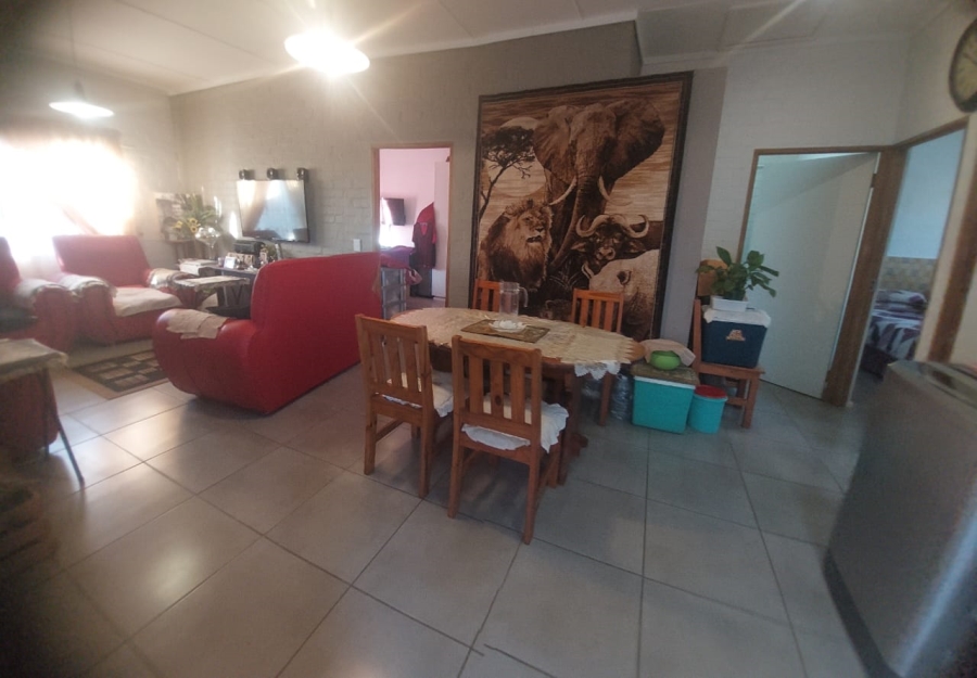 3 Bedroom Property for Sale in Pacaltsdorp Western Cape